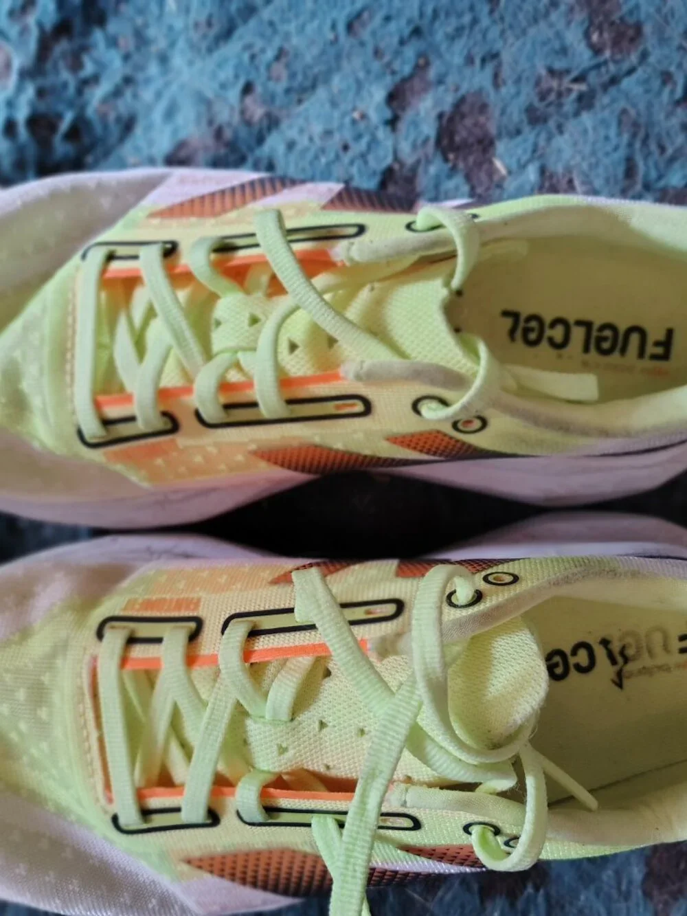 New Balance Womens Rebel Road Shoes Sz 8.5